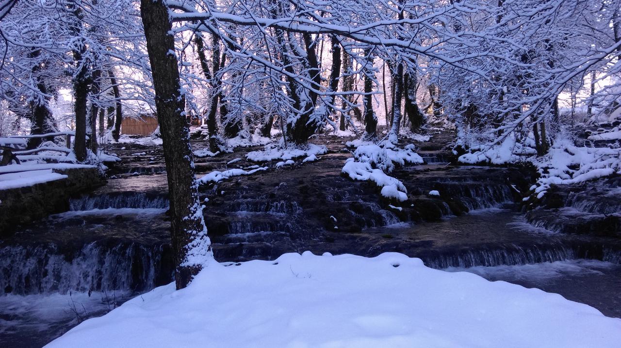 Hotel Smjestaj Na Selu "Dule Piljic" Janjske Otoke. Sipovo Exteriér fotografie